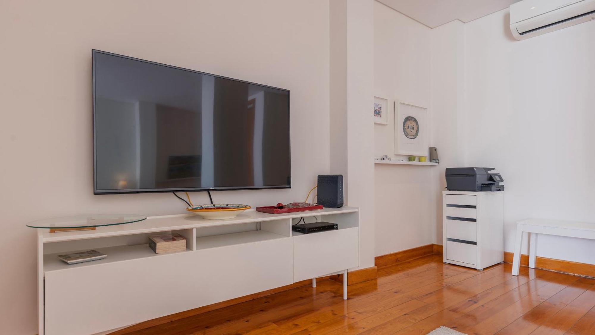 Luminous 1Bdr Apartment By Lovelystay 리스본 외부 사진